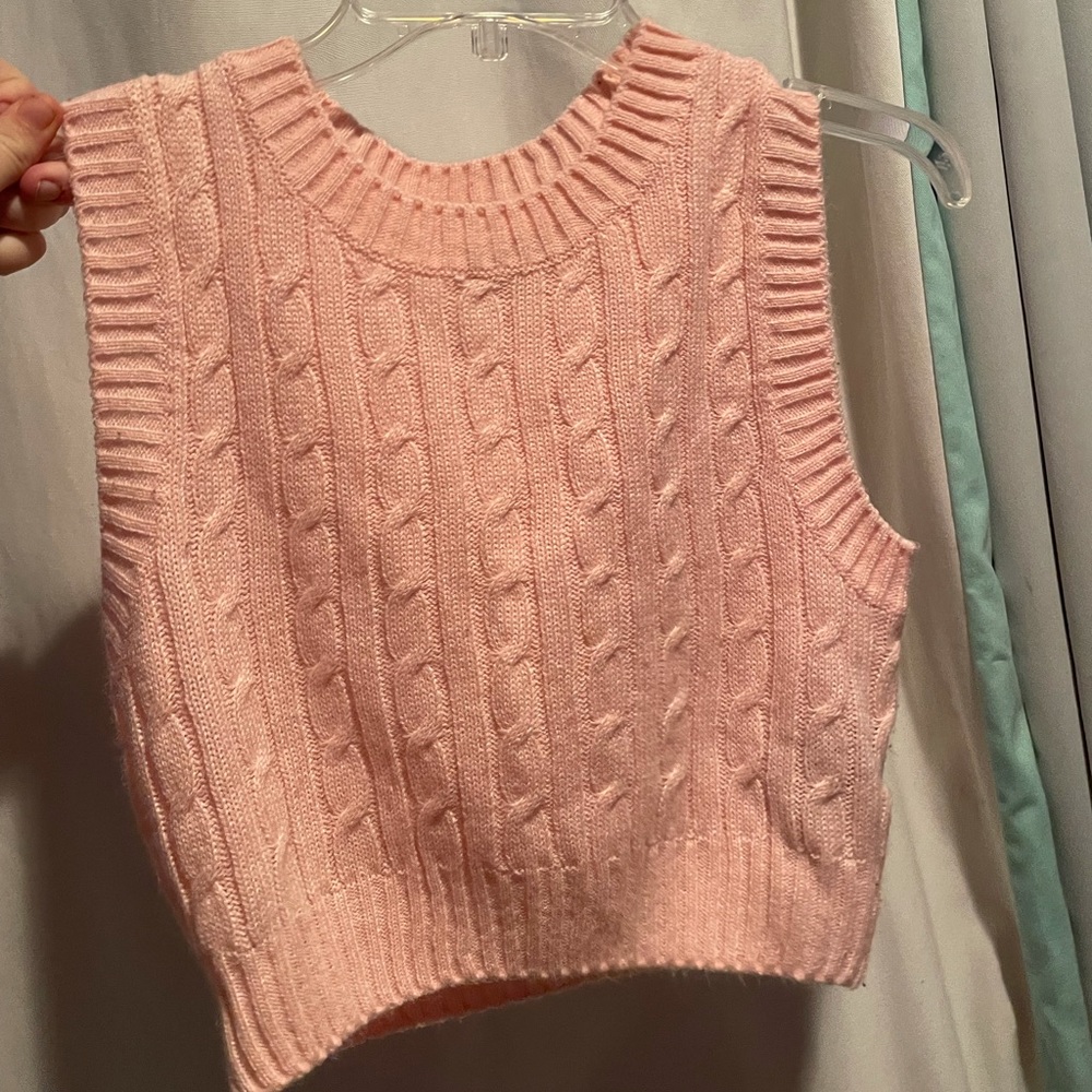 Pink sweater vest from H&M!!